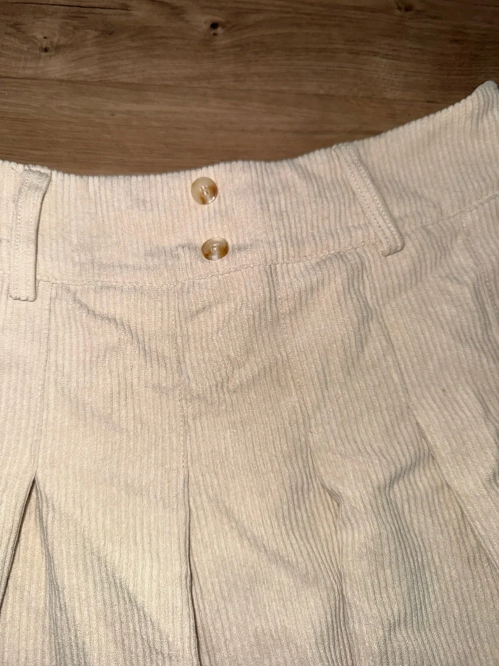 Beige corduroy skirt with lace hem